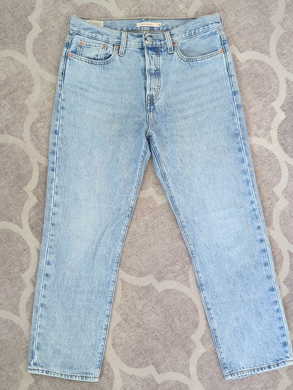 Levi's 501 Wedgie Straight Light Wash Classic Jeans Size 28